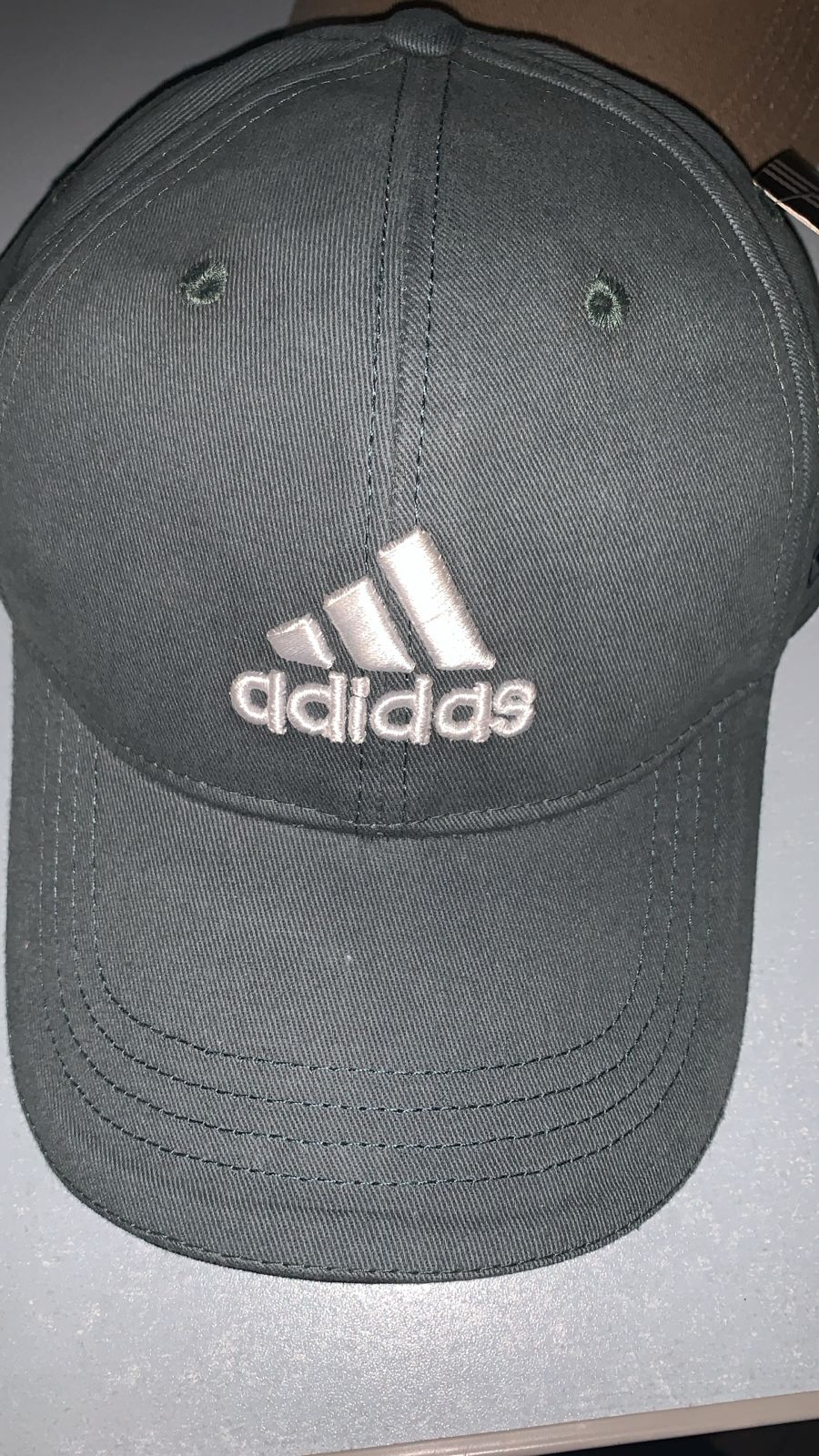 Adi cap Grey