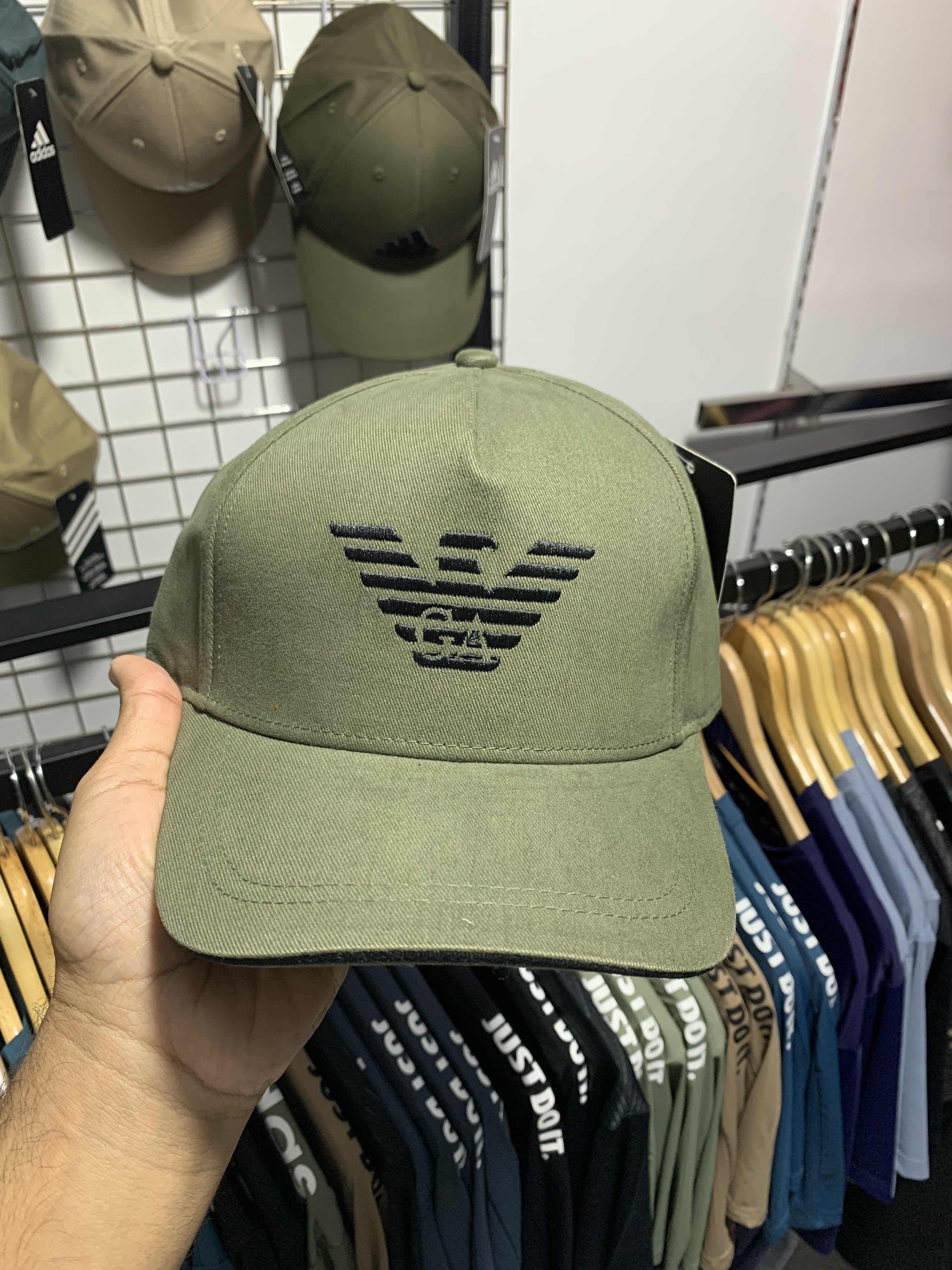 Arm Large Logo Cap Olive  green