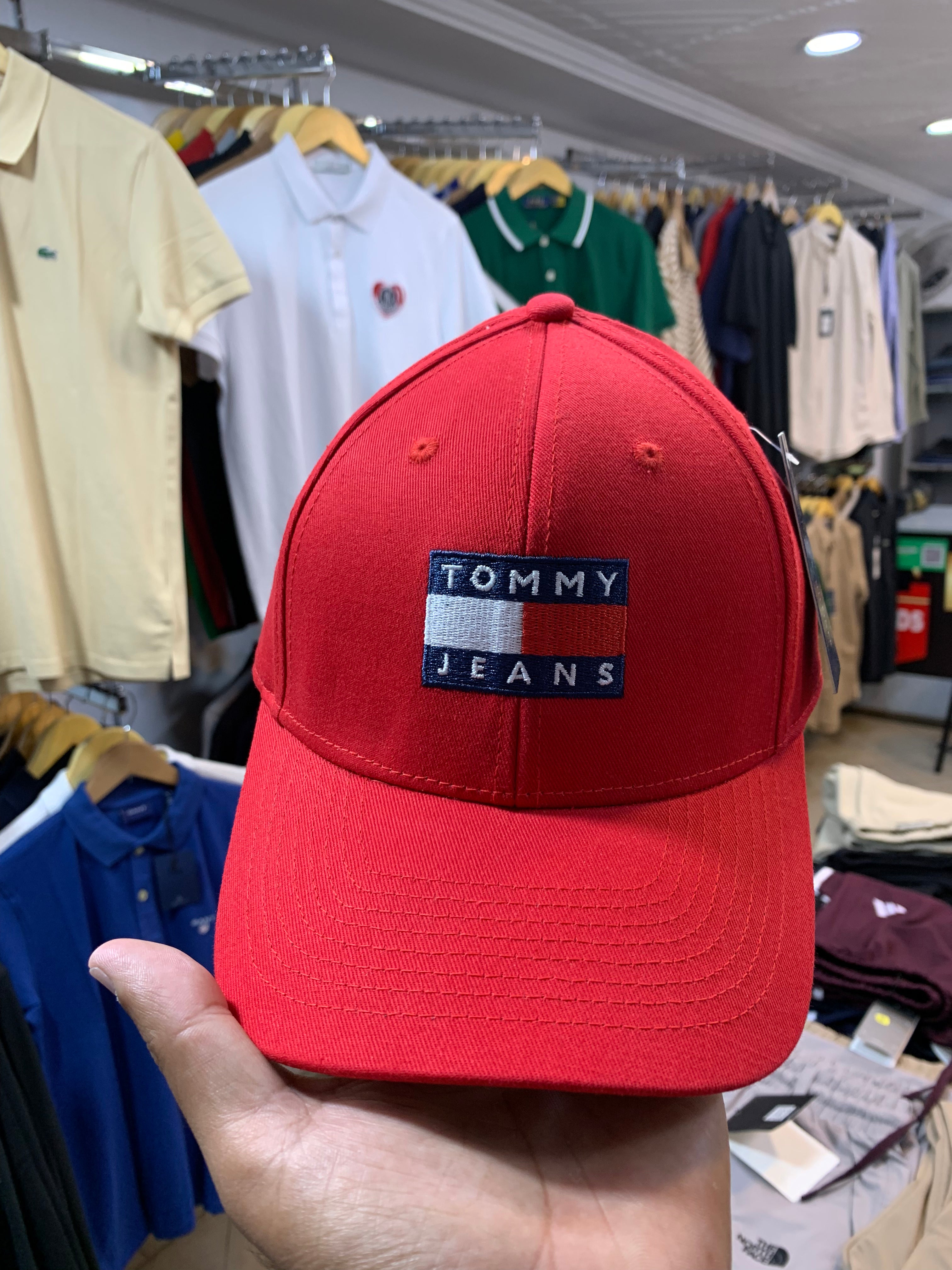 Tommy Hilfiger Cap Red